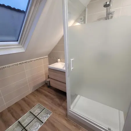 Apartment La Parenthese Vous Accueille, Maison Avec Garage Saint-Quentin (Aisne)