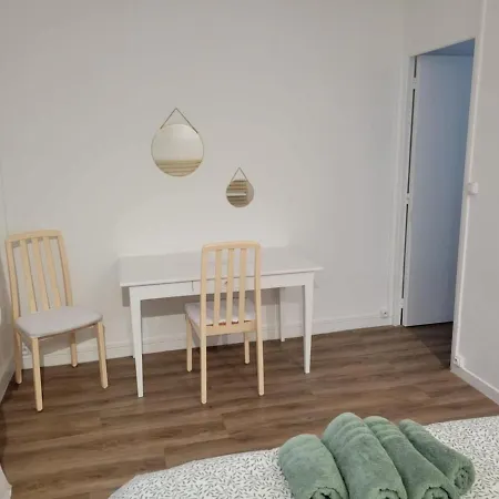 La Parenthese Vous Accueille, Maison Avec Garage *