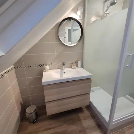 La Parenthese Vous Accueille, Maison Avec Garage Apartment Saint-Quentin (Aisne)